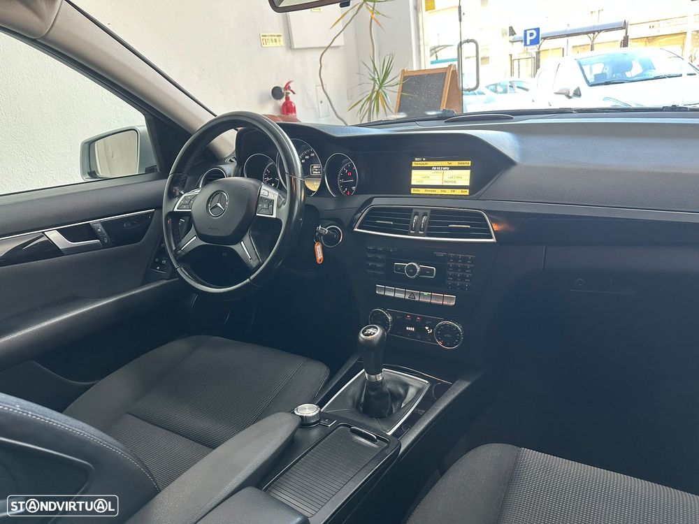 Mercedes-Benz C 200 CDi Classic BE - 30