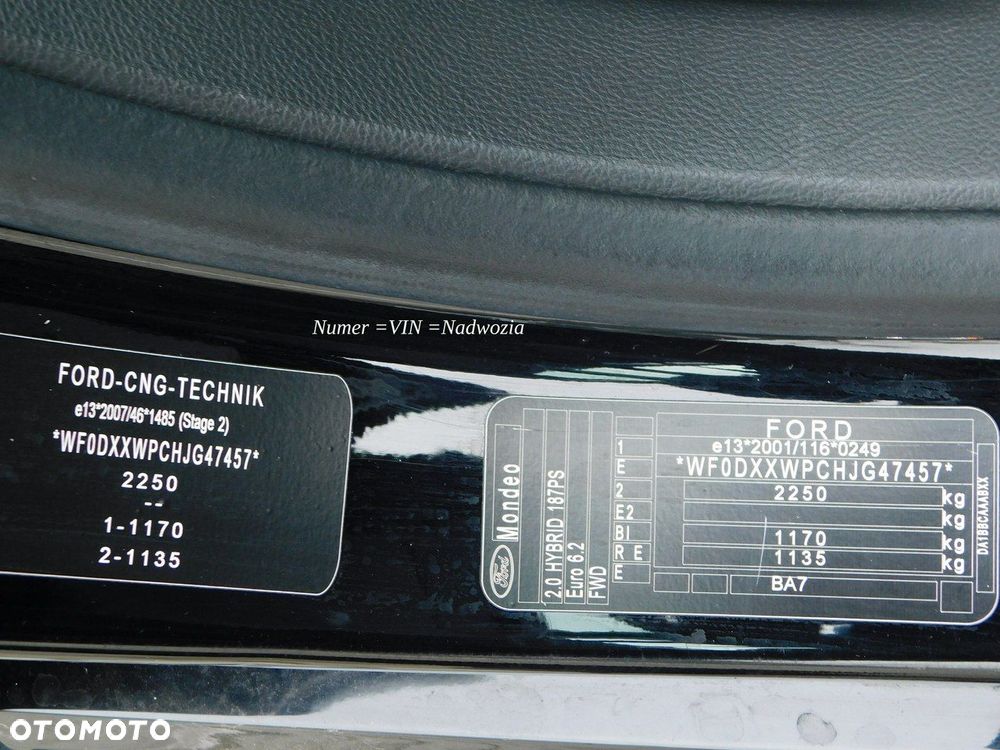 Ford Mondeo 2.0 Hybrid Titanium - 22