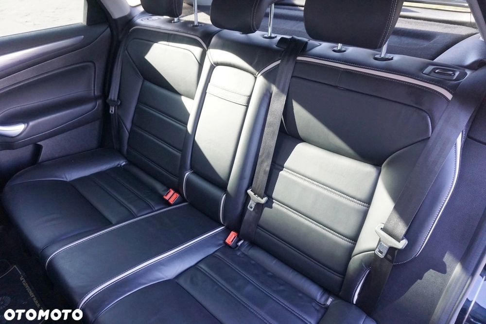 Ford Mondeo 2.0 TDCi Business Edition - 34