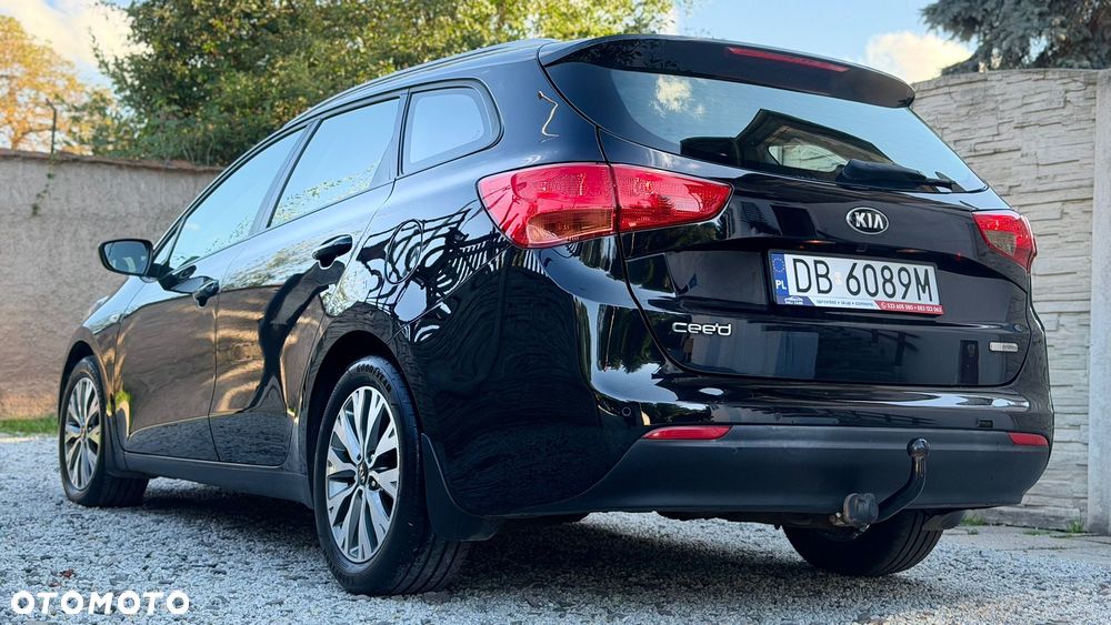 Kia Ceed - 15
