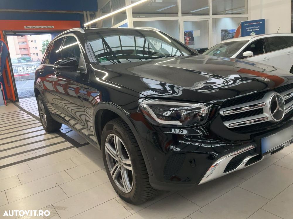 Mercedes-Benz GLC 250 4MATIC 9G-TRONIC - 5