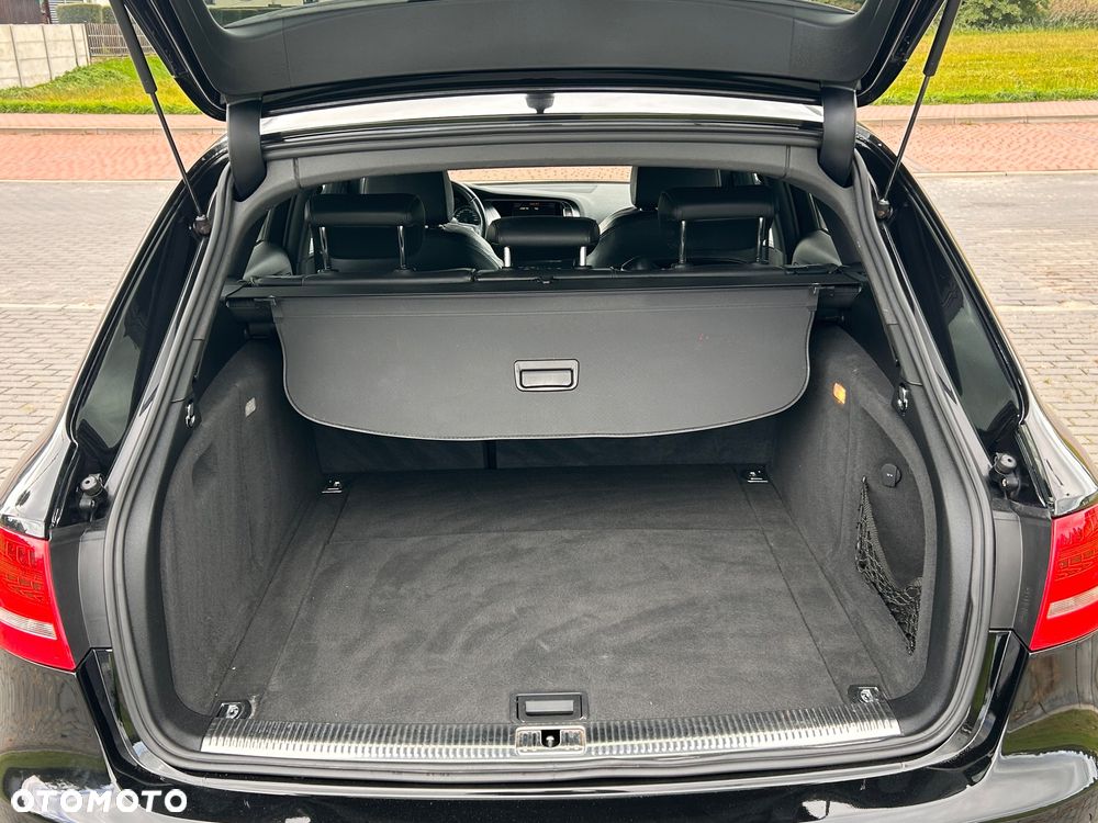 Audi A4 Avant 2.0 TDI DPF multitronic S line Sportpaket (plus) - 26