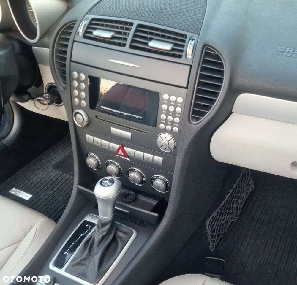 Mercedes-Benz SLK - 8