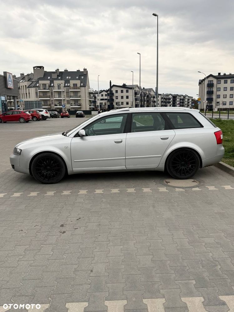 Audi A4 Avant 1.8T Quattro - 8