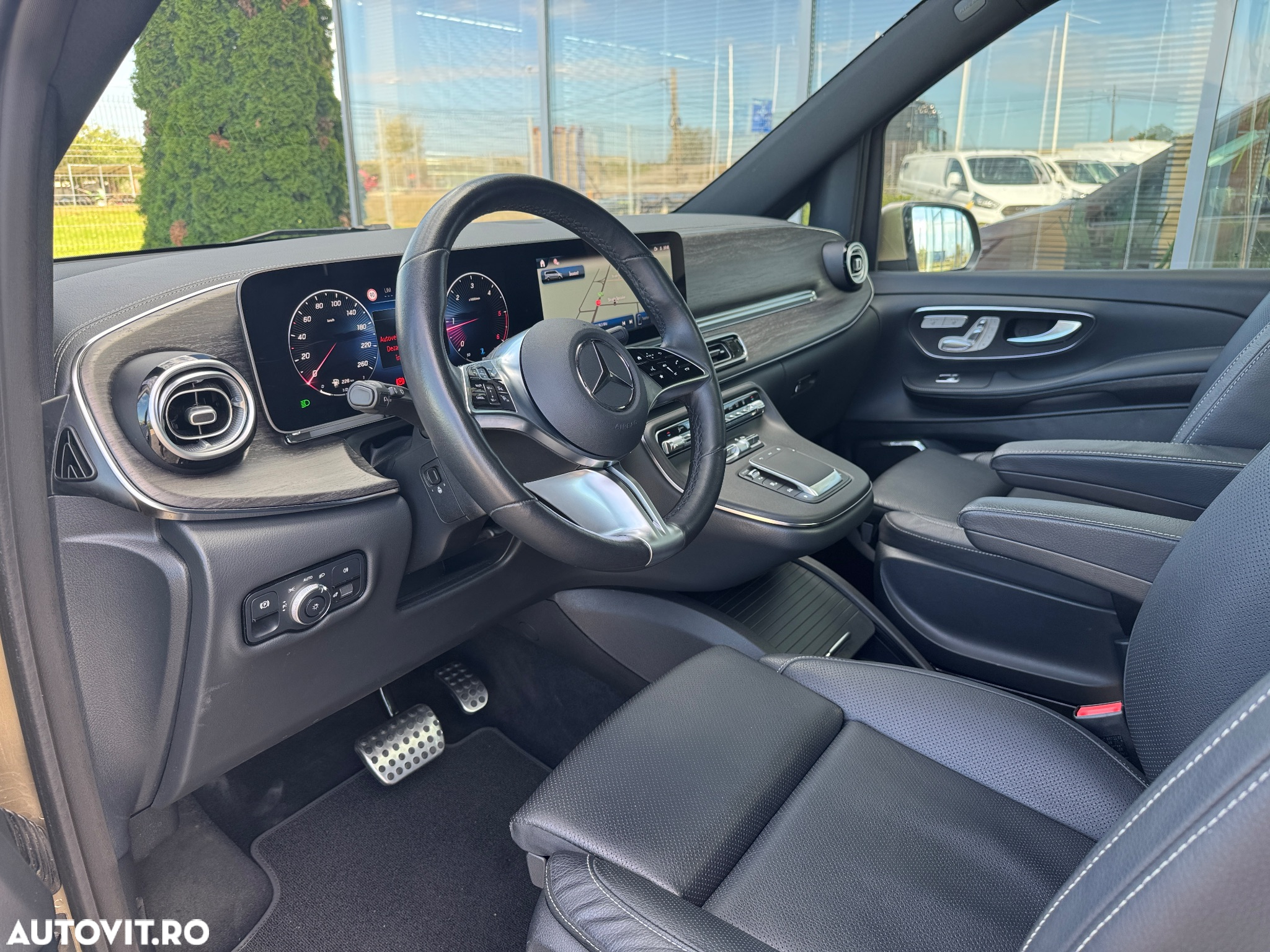 Mercedes-Benz V 300 d Combi Lung 237 CP AWD 9AT EXCLUSIVE - 11