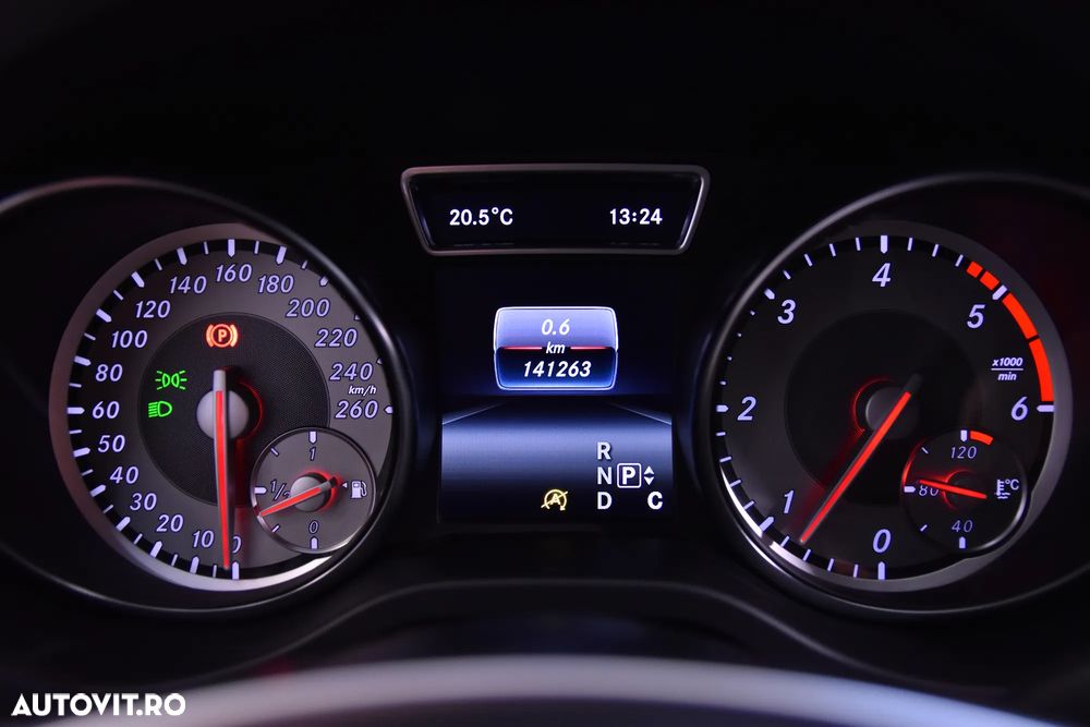 Mercedes-Benz CLA 220 d Aut. - 10