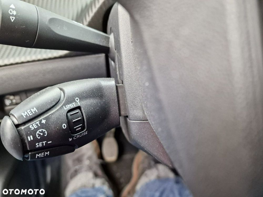 Peugeot 208 1.5 BlueHDi Active Pack S&S - 12