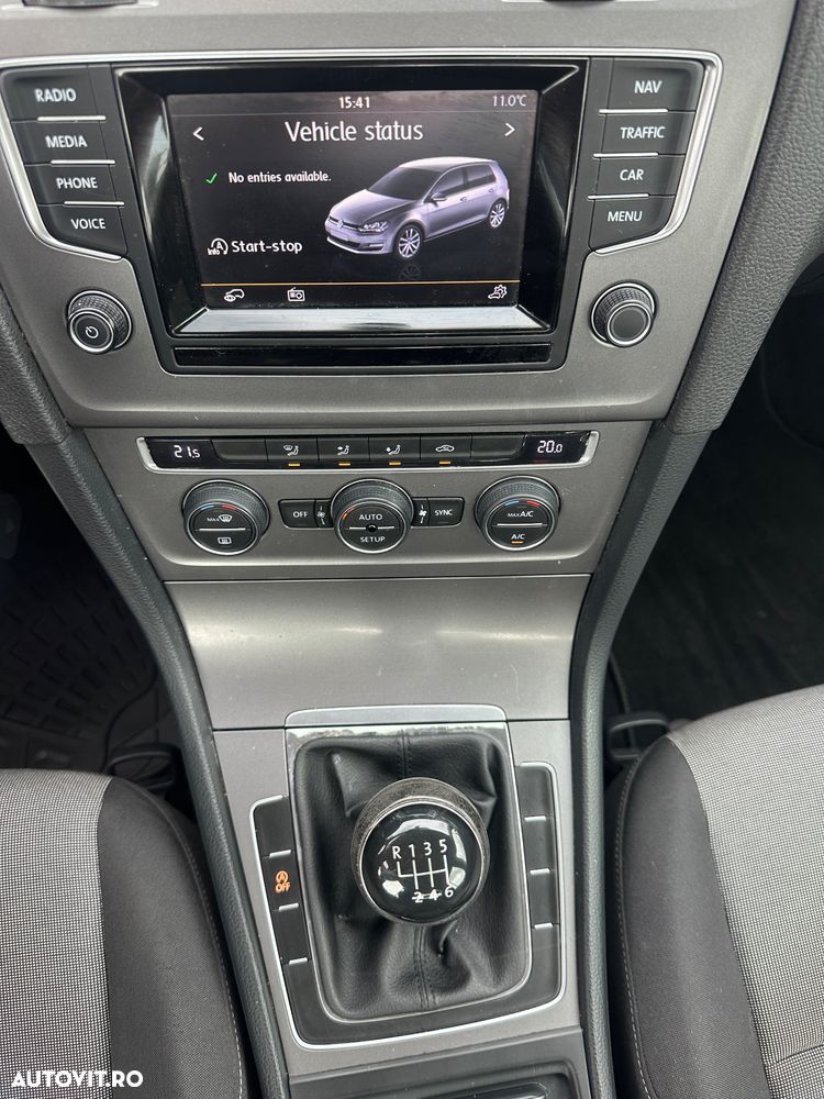 Volkswagen Golf 1.6 TDI DPF Trendline - 6