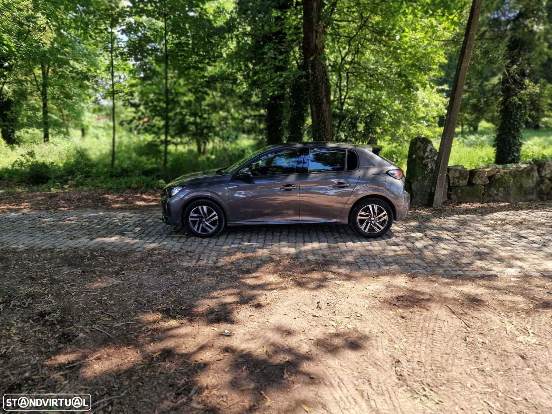Peugeot 208 1.2 PureTech Allure Pack EAT8 - 27