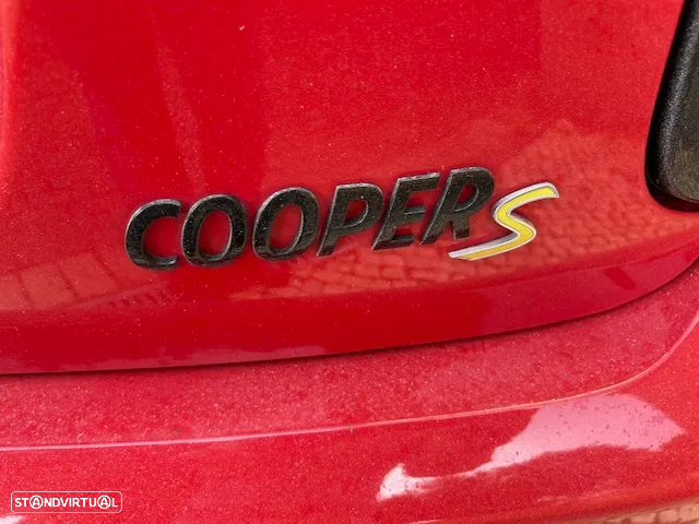MINI 3 Portas Cooper SE Premium Extra Yours - 23