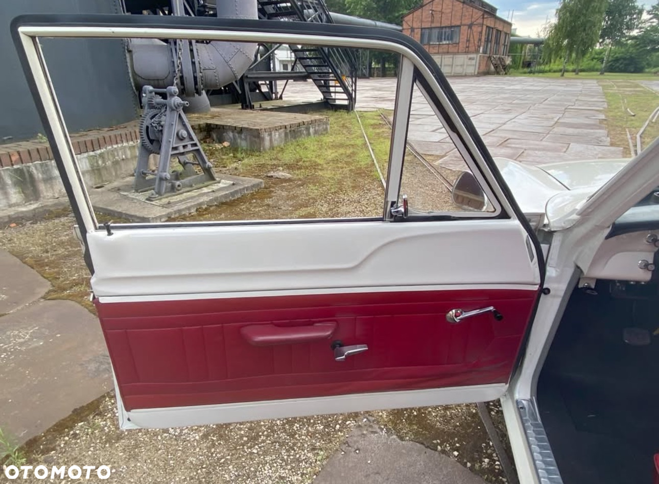 Ford Taunus - 15