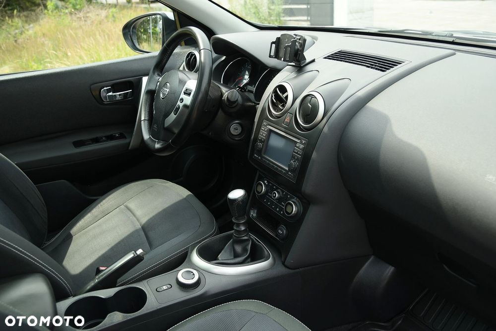 Nissan Qashqai 2.0 4 x 4 acenta - 25