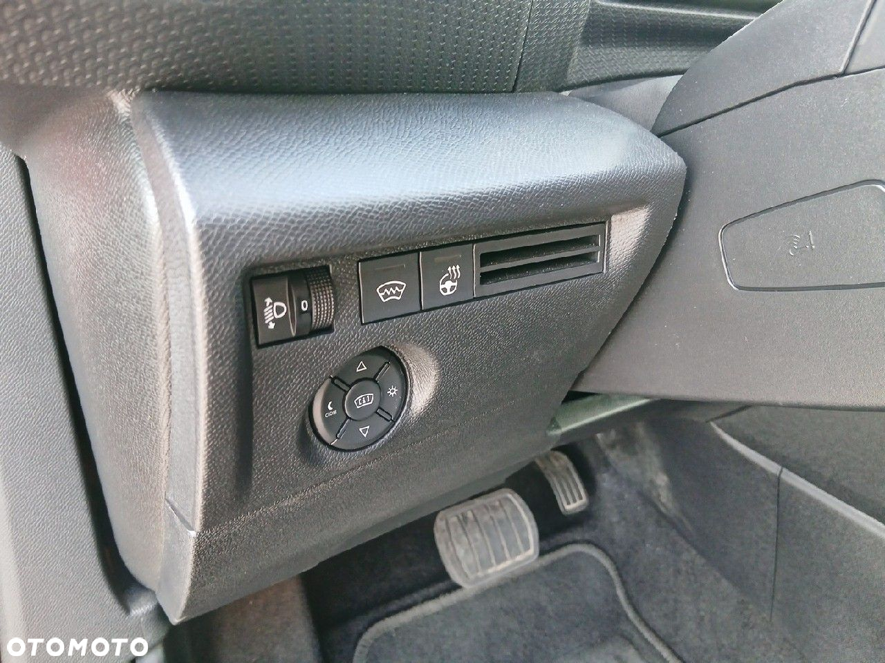 Citroën C4 1.2 PureTech Max S&S EAT8 - 14