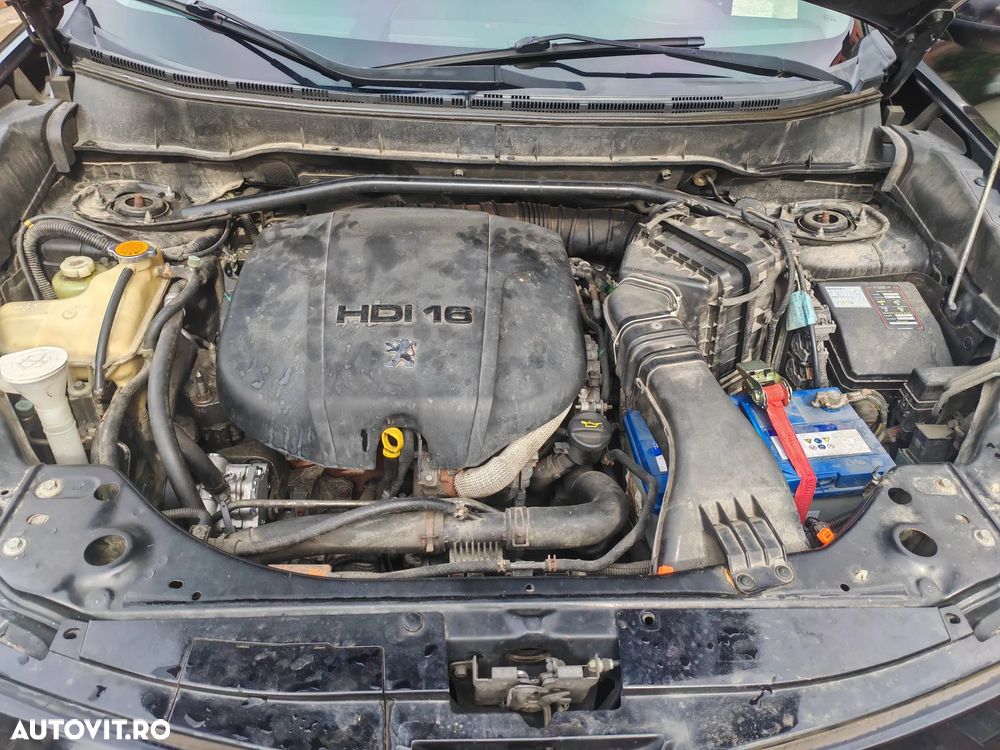 Peugeot 4007 2.2 HDI Premium - 14