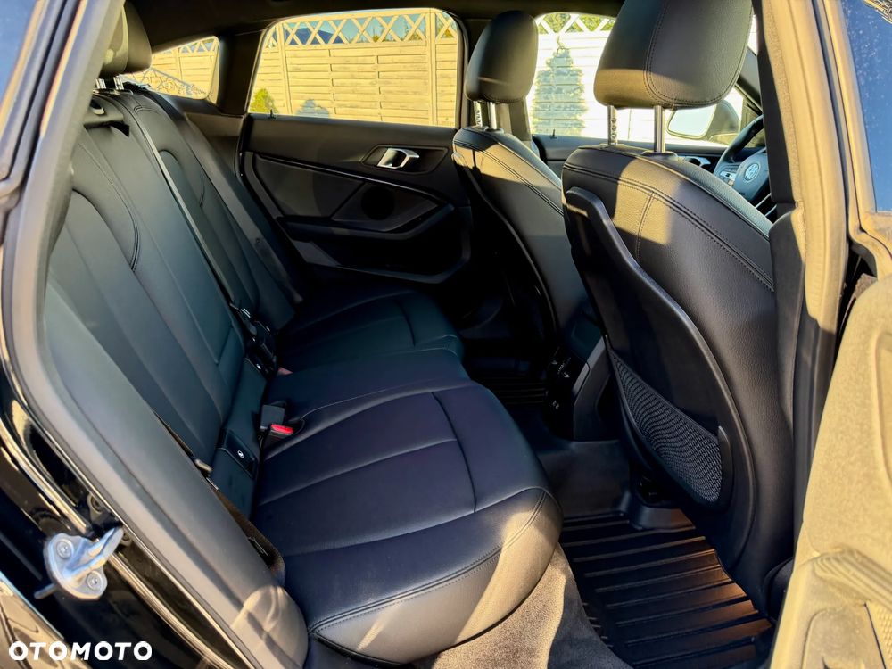 BMW Seria 2 225i xDrive Luxury Line - 23