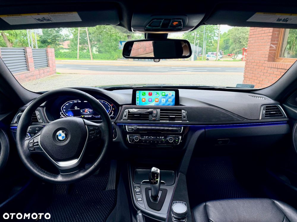 BMW Seria 3 320d xDrive - 7