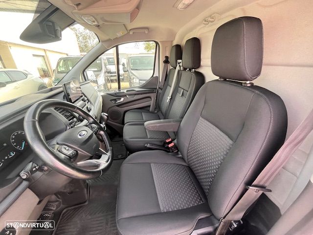 Ford TRANSIT CUSTOM LONGA 130cv - 9