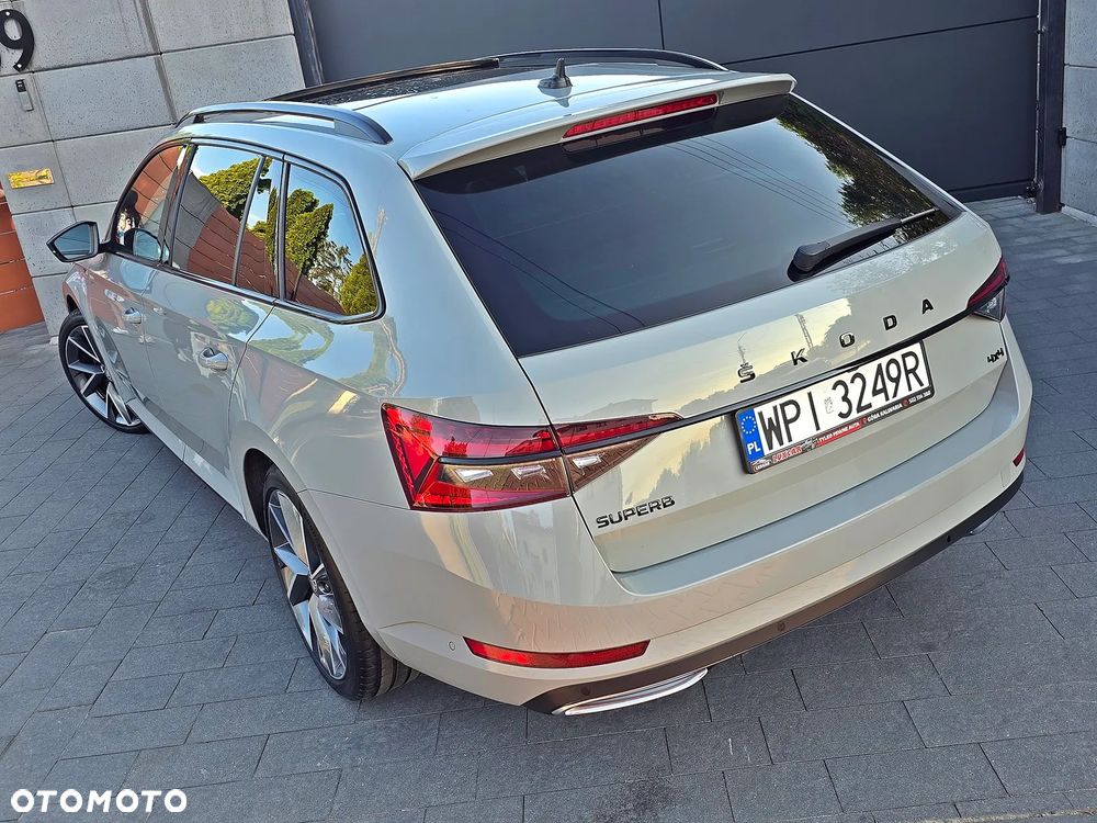 Skoda Superb 2.0 TDI 4x4 DSG Sportline - 8