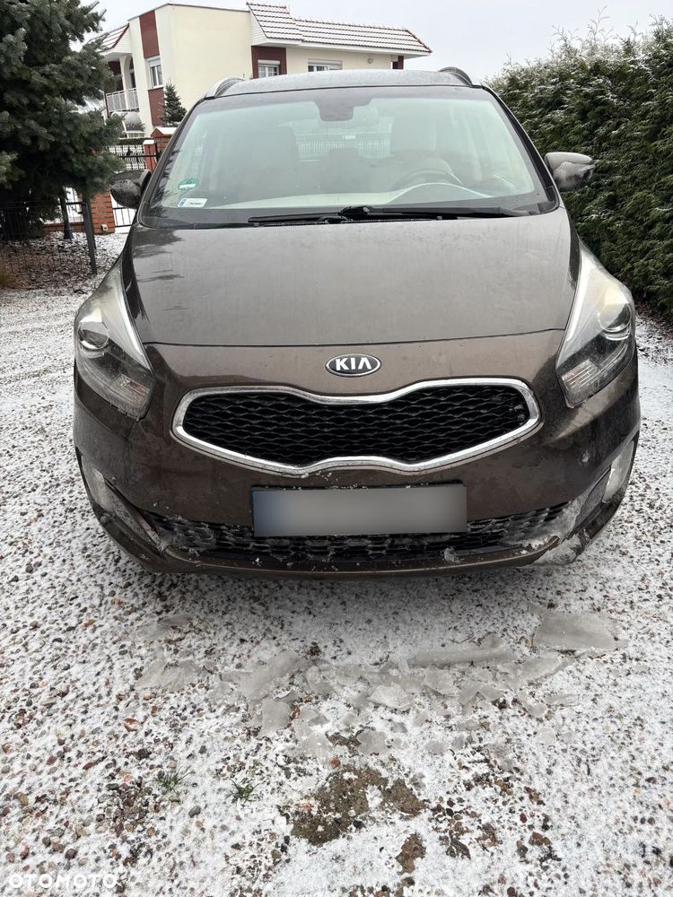 Kia Carens 1.7 CRDi L - 11