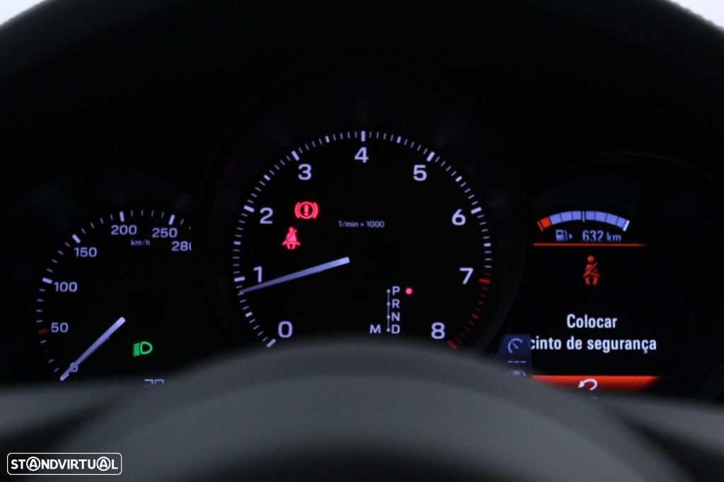 Porsche Macan Standard - 27