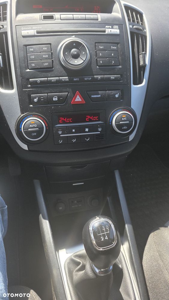 Kia Ceed 1.4 L - 3