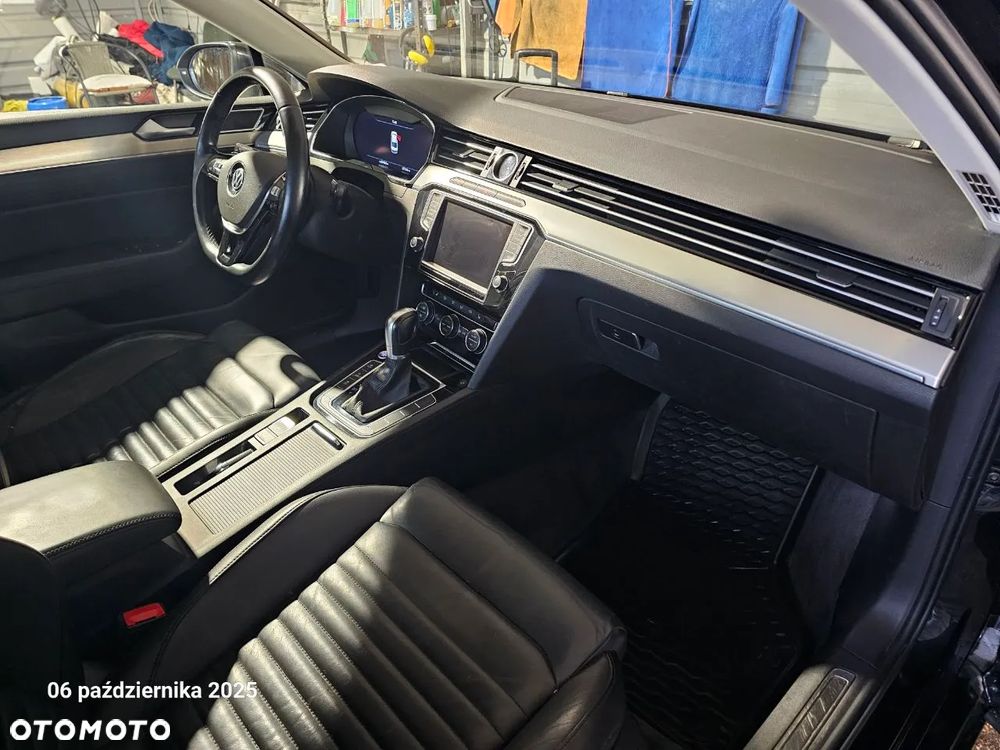 Volkswagen Passat 2.0 TDI Bi-Turbo BMT 4Mot Highline DSG - 2