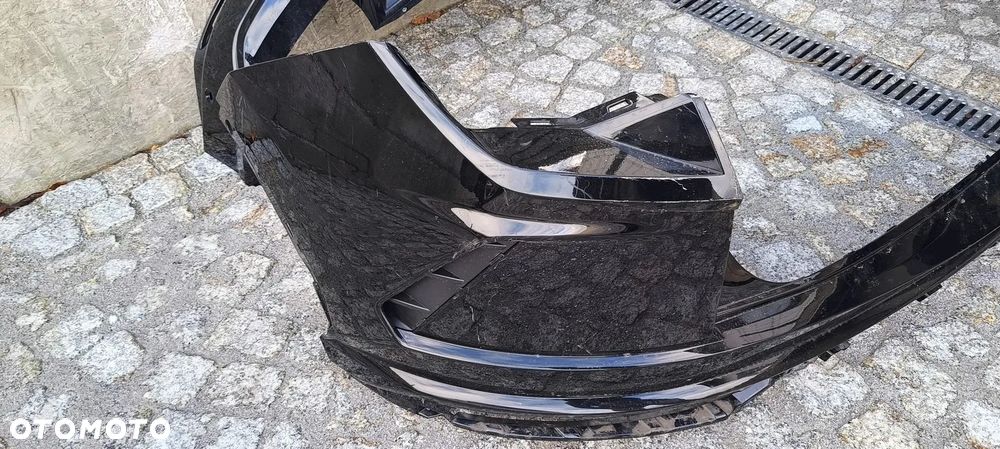 LAMBORGHINI URUS ZDERZAK TYŁ KOMPLETNY - 11