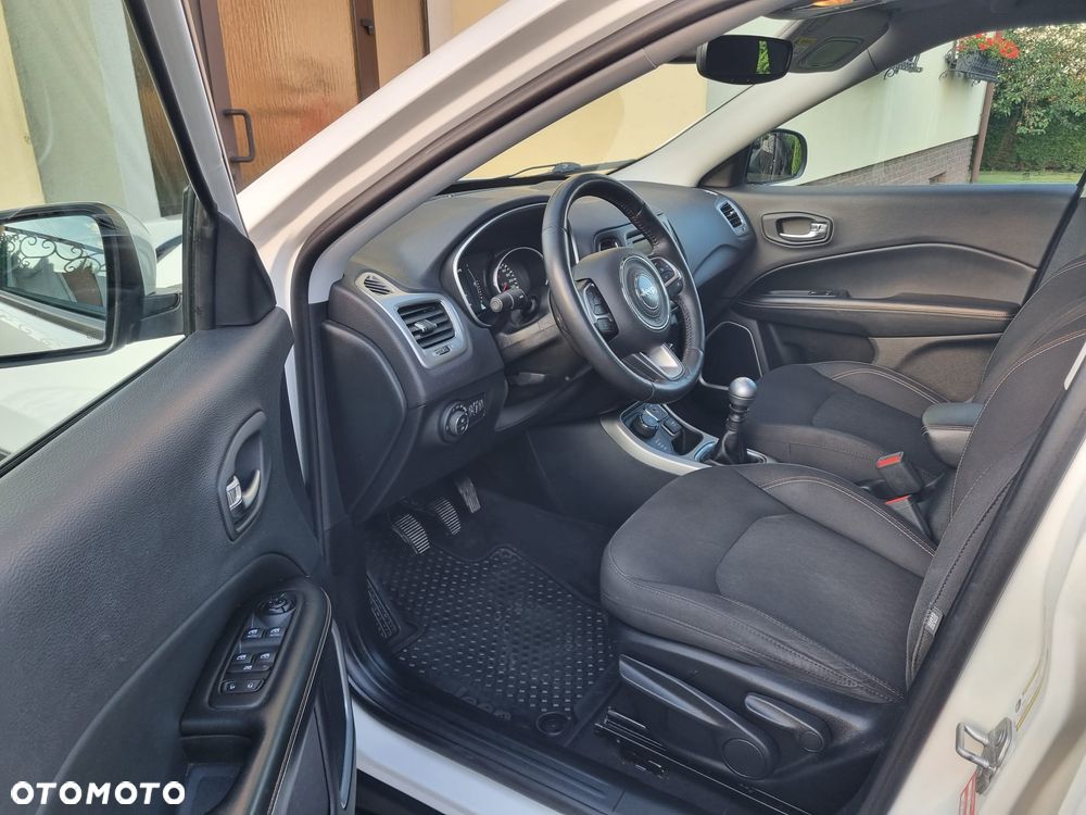 Jeep Compass 2.0 MJD Longitude 4WD S&S - 12