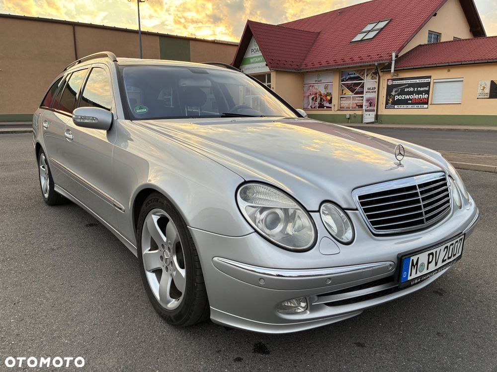 Mercedes-Benz Klasa E 320 CDI T Avantgarde - 1