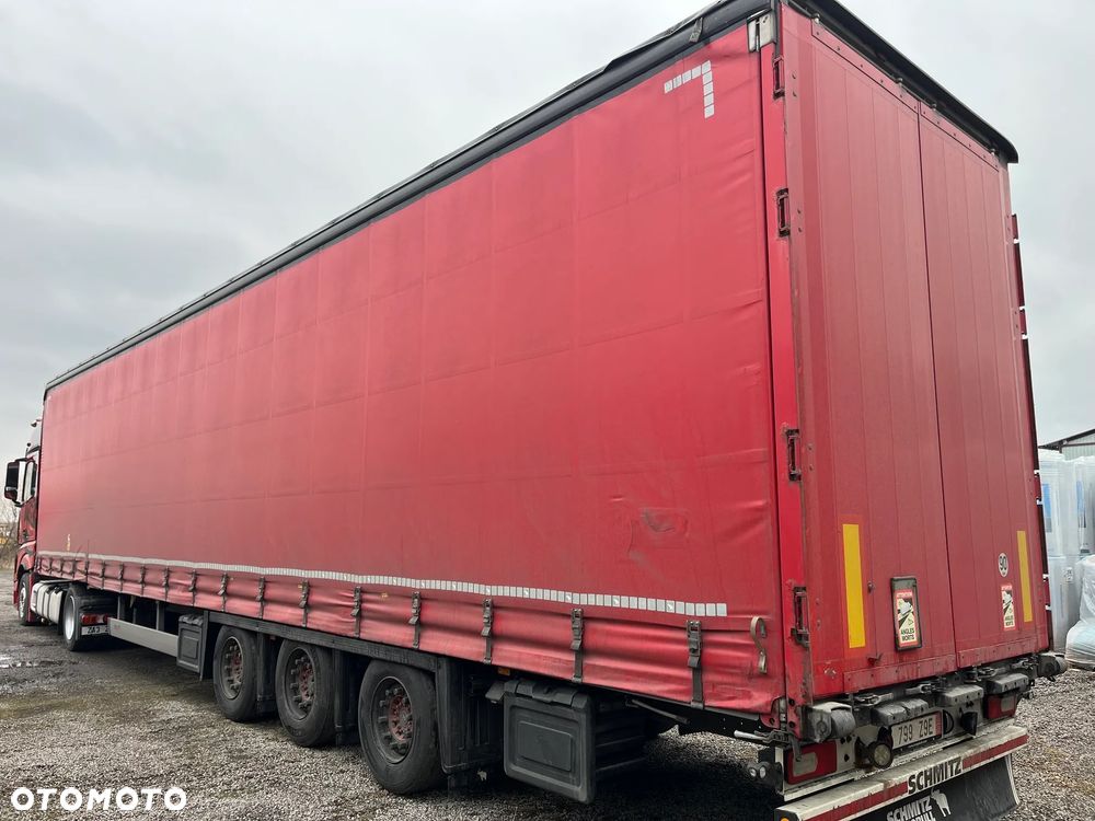 Schmitz Cargobull Lowdeck - 2