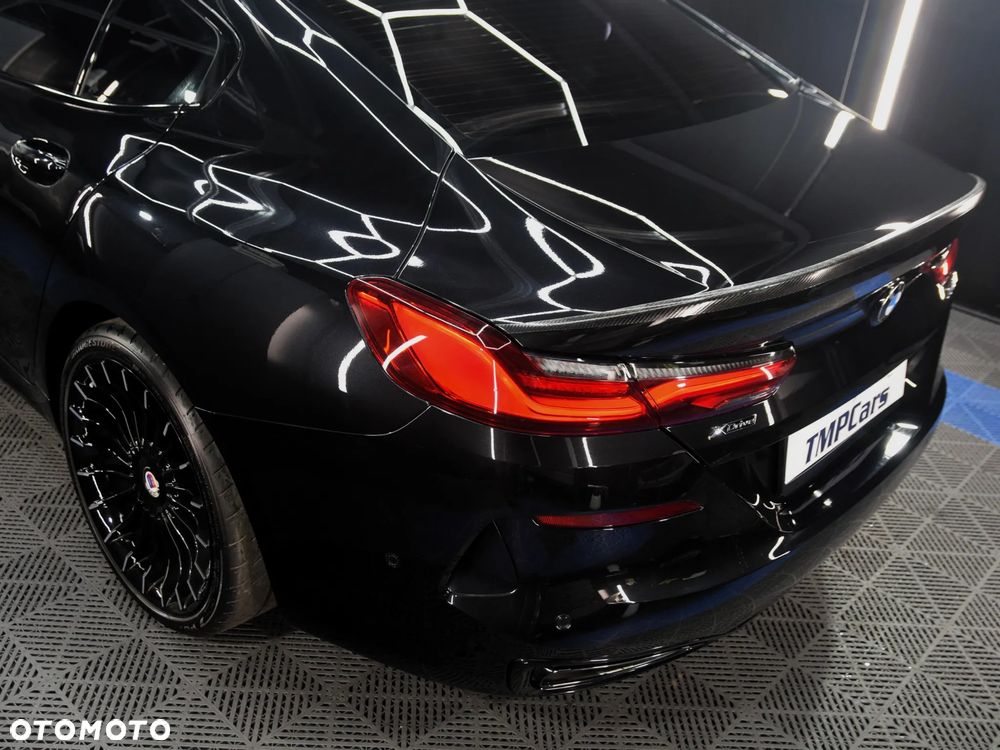 BMW Seria 8 840i xDrive - 14