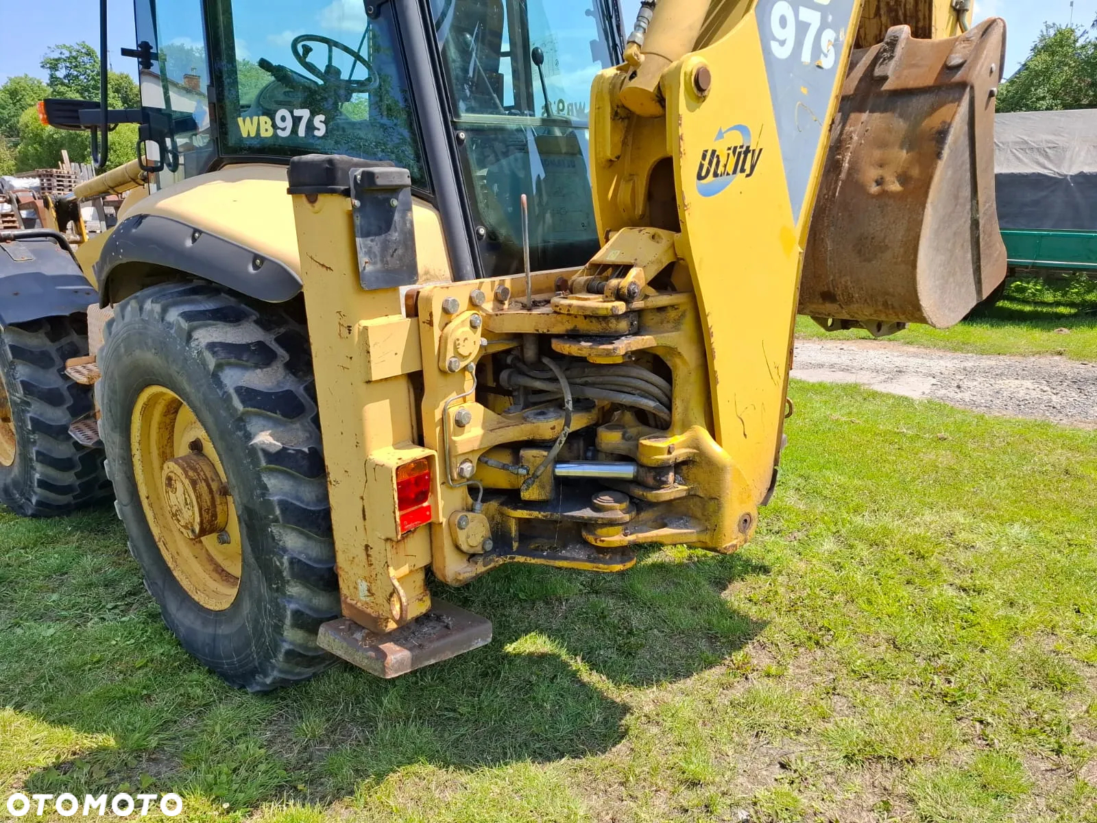Komatsu WB97S-2 - 16