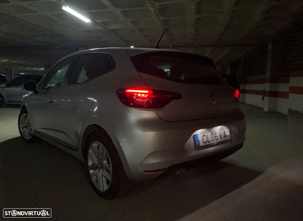 Renault Clio 1.0 TCe Exclusive - 10