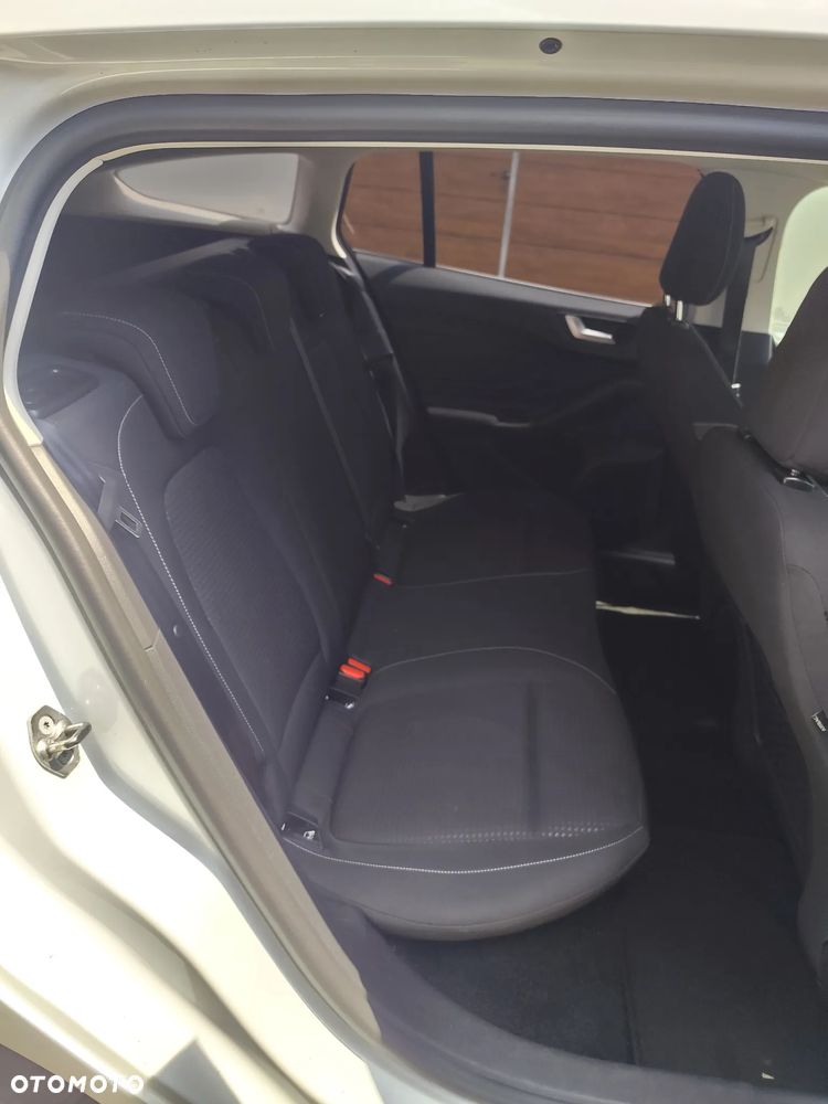 Ford Focus - 18