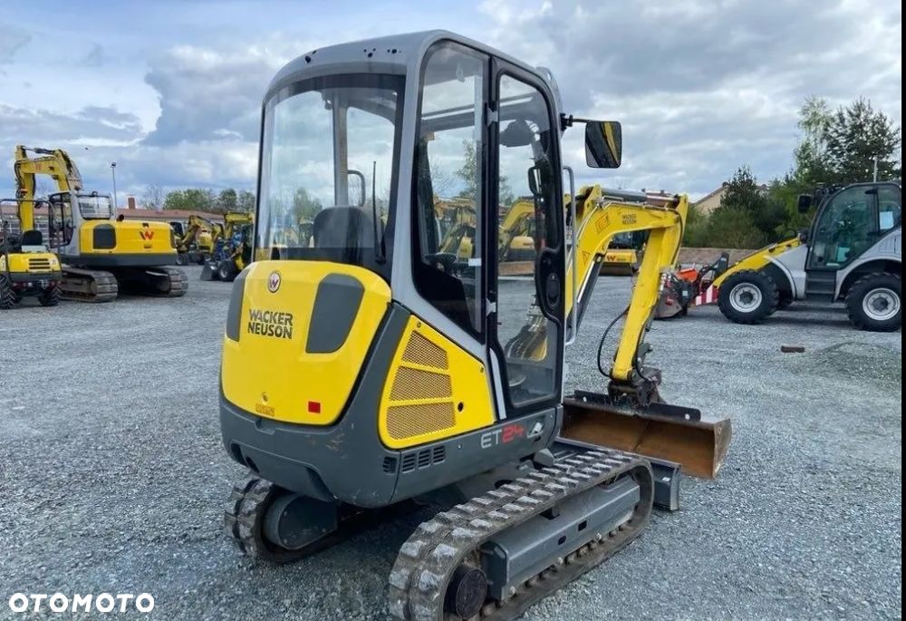 Wacker Neuson ET24 ROK 2021 - 7