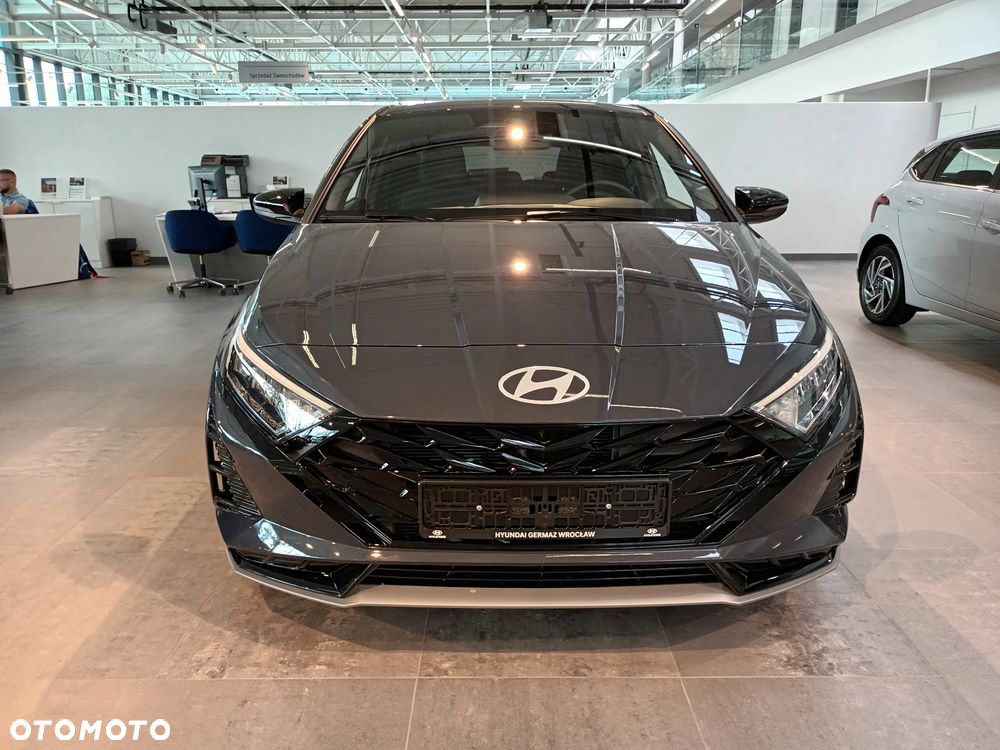 Hyundai i20 1.0 T-GDi Modern Black DCT - 2