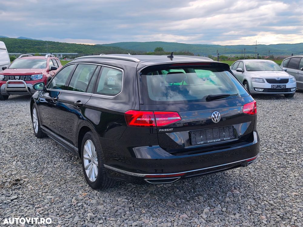 Volkswagen Passat 2.0 TDI R Executive - 18