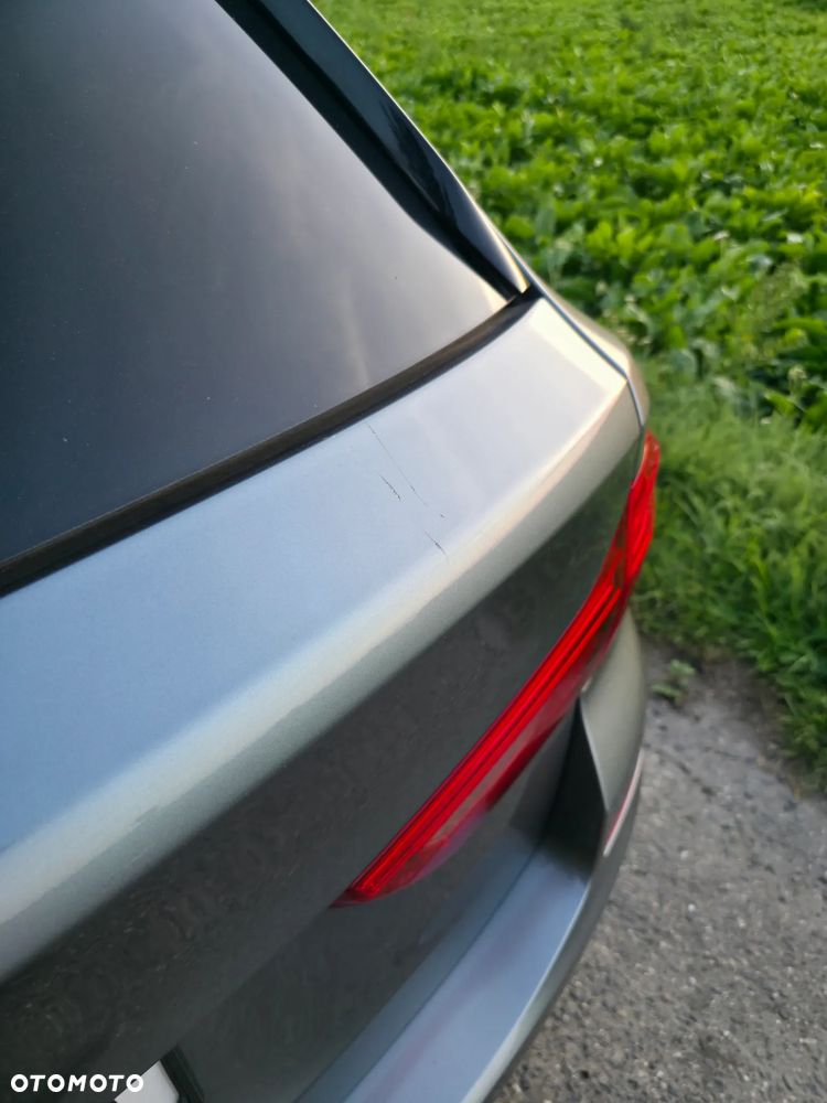 BMW Seria 5 - 25