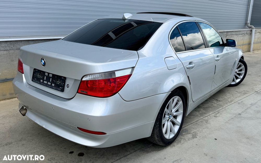 BMW Seria 5 520d Aut. - 12