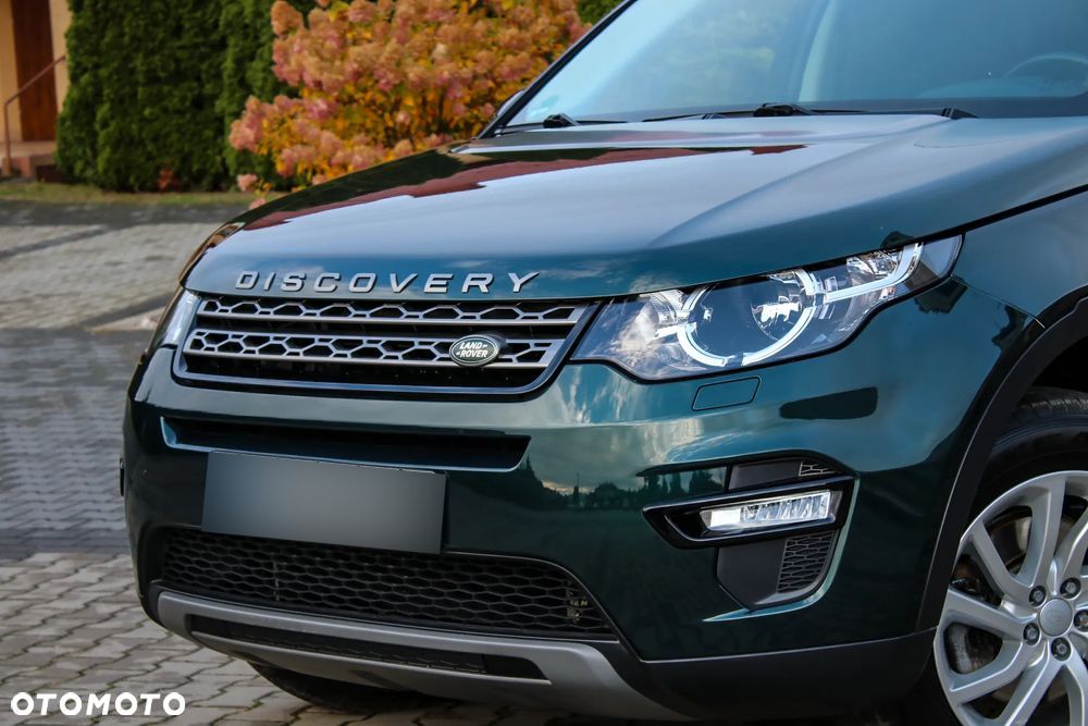 Land Rover Discovery Sport 2.0 D180 R-Dynamic - 12