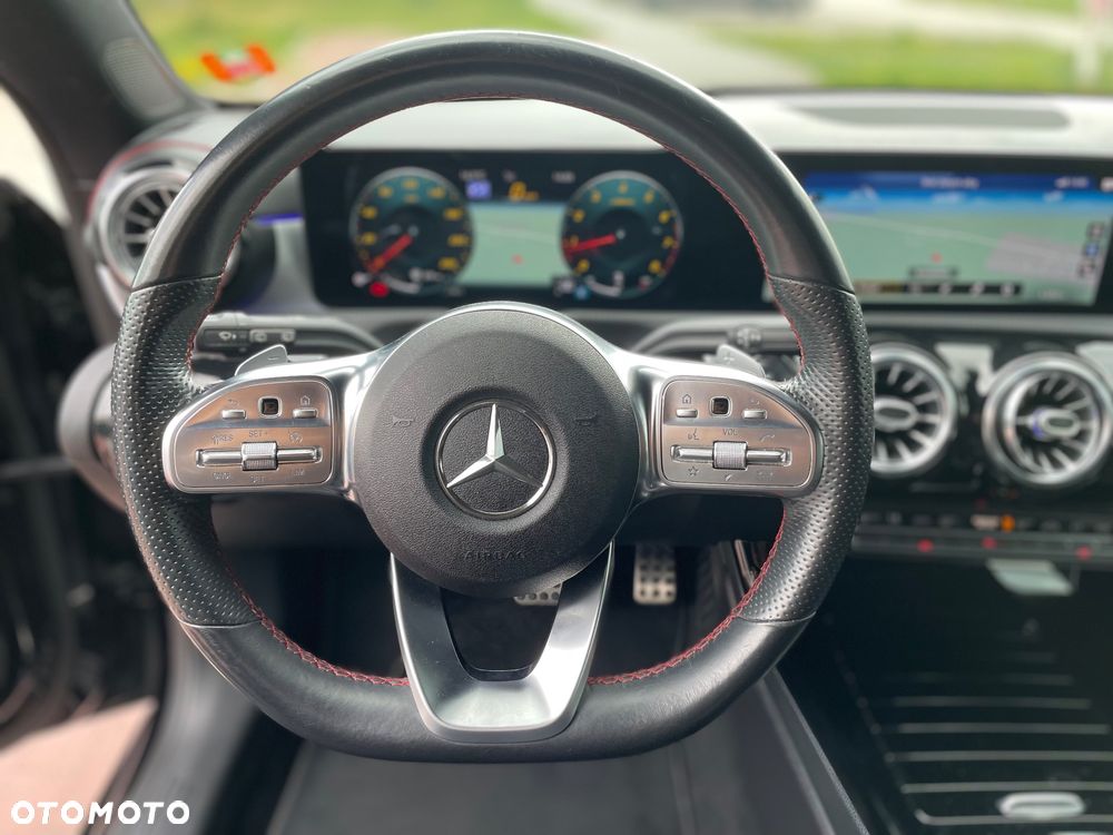 Mercedes-Benz CLA 200 7G-DCT AMG Line - 15