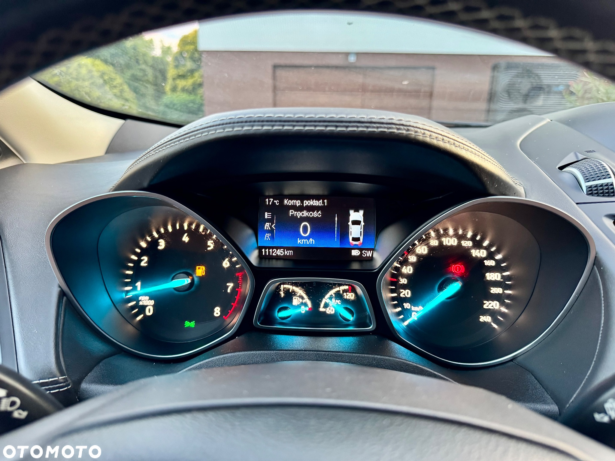 Ford Kuga 1.5 EcoBoost 2x4 Vignale - 25