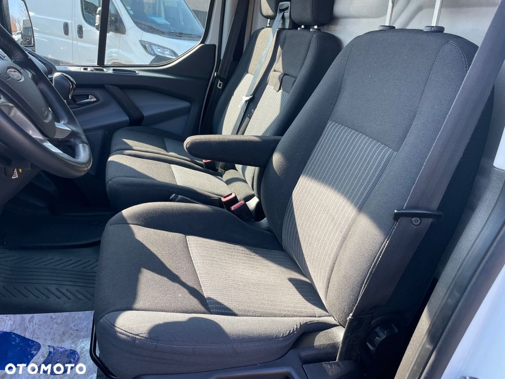 Ford Transit Custom - 25