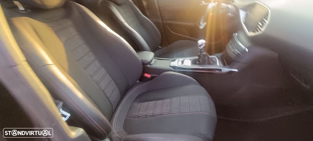 Peugeot 308 SW 1.5 BlueHDi GT Line - 25