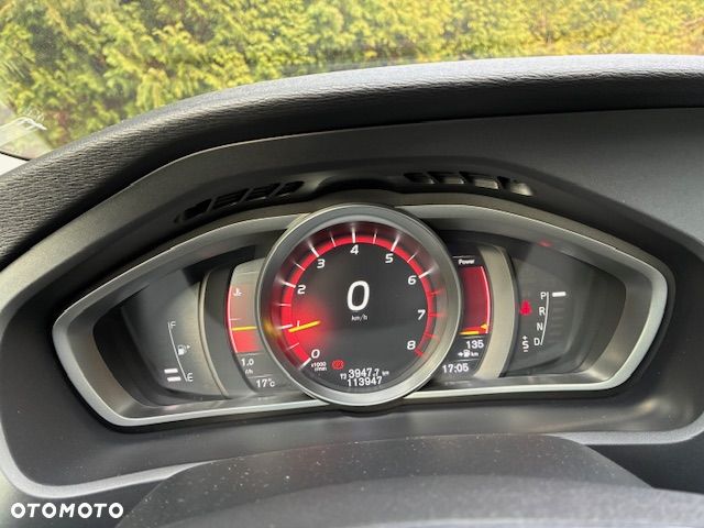 Volvo V40 - 9