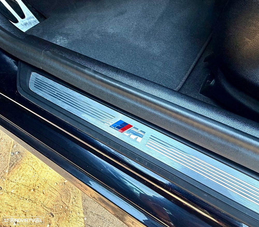 BMW 530 e Pack Desportivo M - 16
