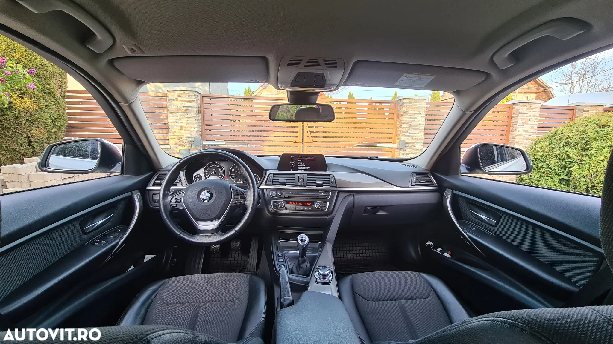 BMW Seria 3 316d - 12