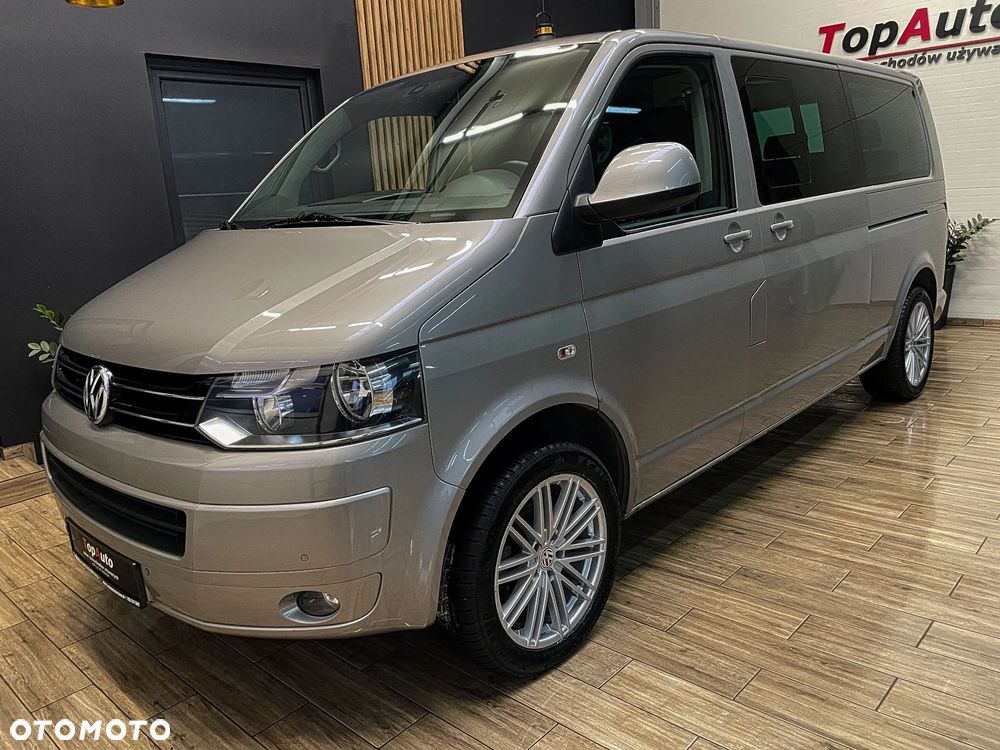Volkswagen Multivan - 13