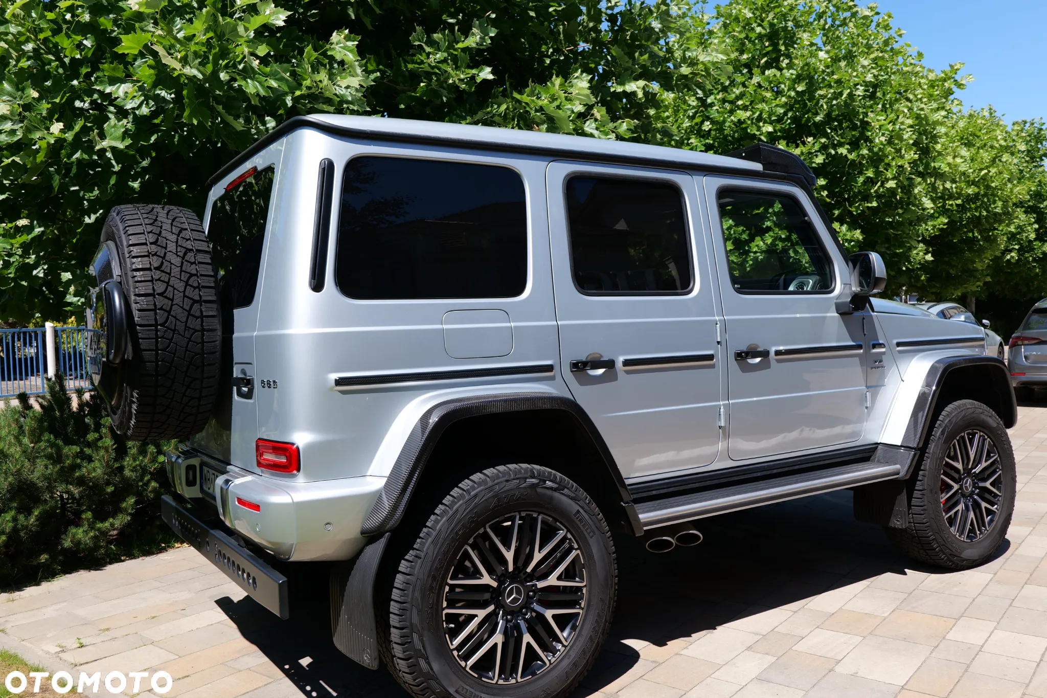 Mercedes-Benz Klasa G AMG 63 4x4 - 13