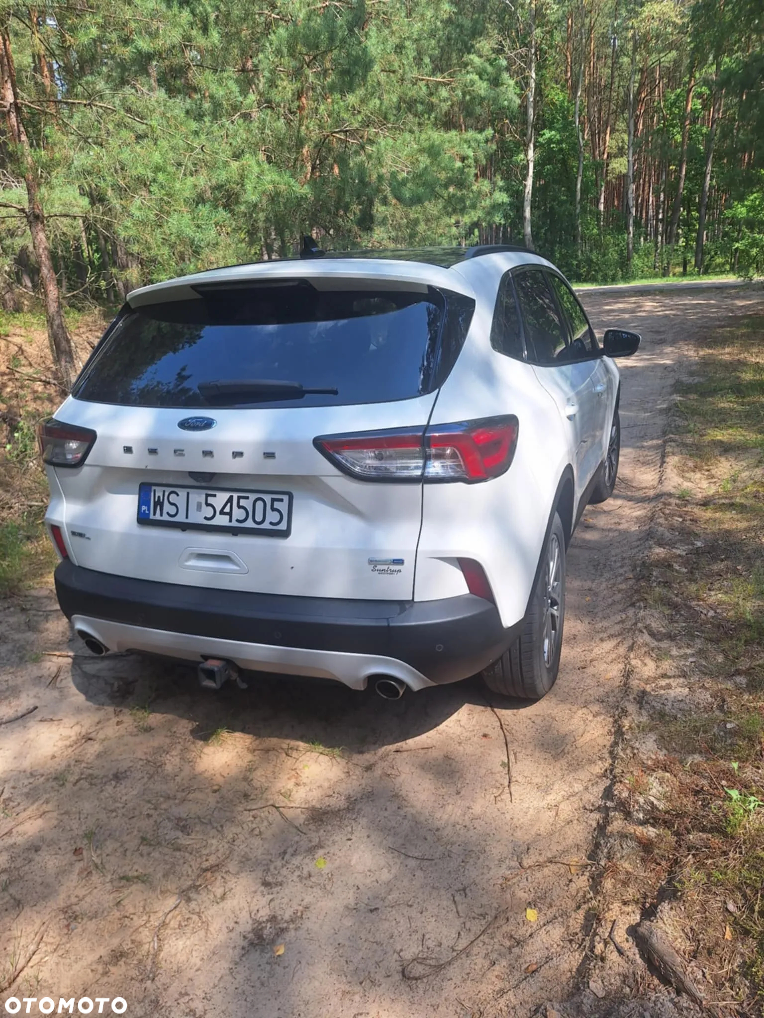 Ford Escape 2.0 EcoBoost AWD Titanium - 9